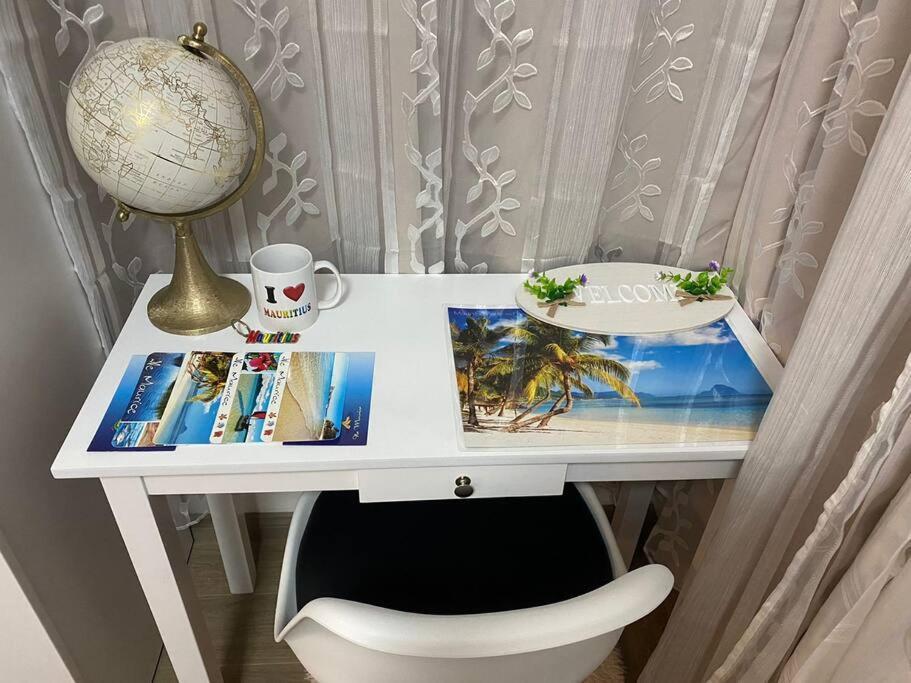 Lovely Apartment Near Beach Flic en Flac ภายนอก รูปภาพ